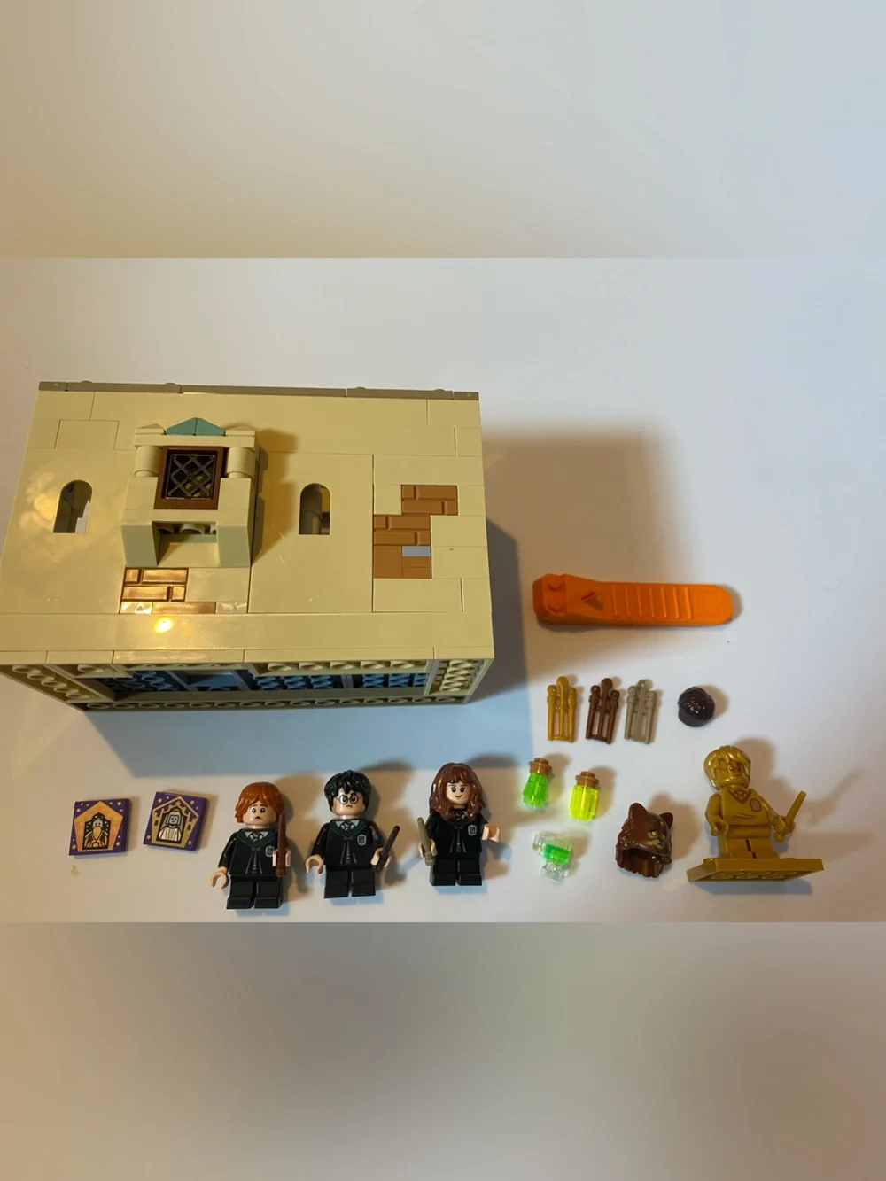 Polyjuice Potion Mistake/ Harry Potter Lego Set #76386 (217 pcs) - Picture 2 of 3